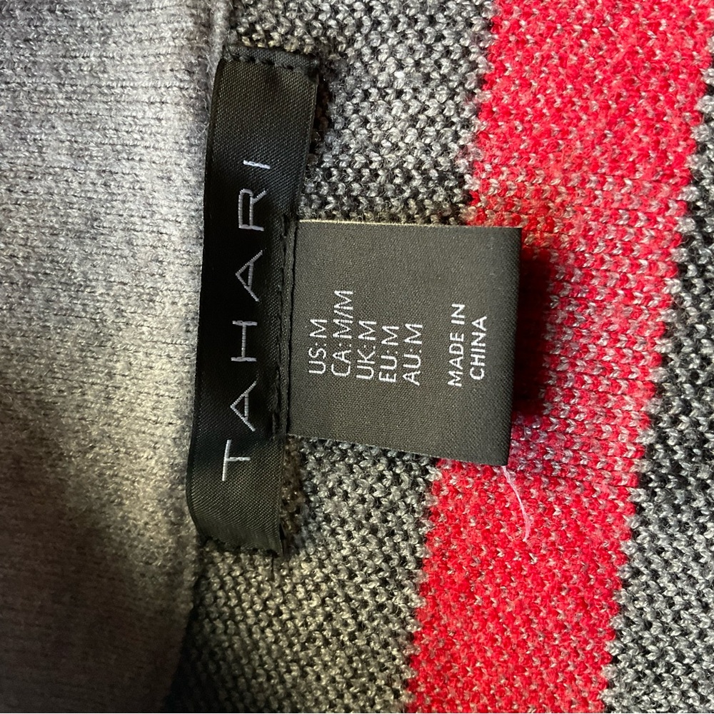 Tahari Plaid Cardigan Gray Red Open Front Sweater Medium Chic - Picture 4 of 10